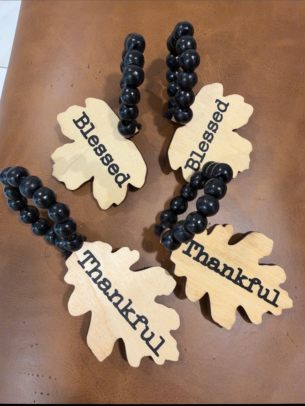 Wooden Leaf 'Thankful' and 'Blessed' Black Bead Napkin Rings Like new